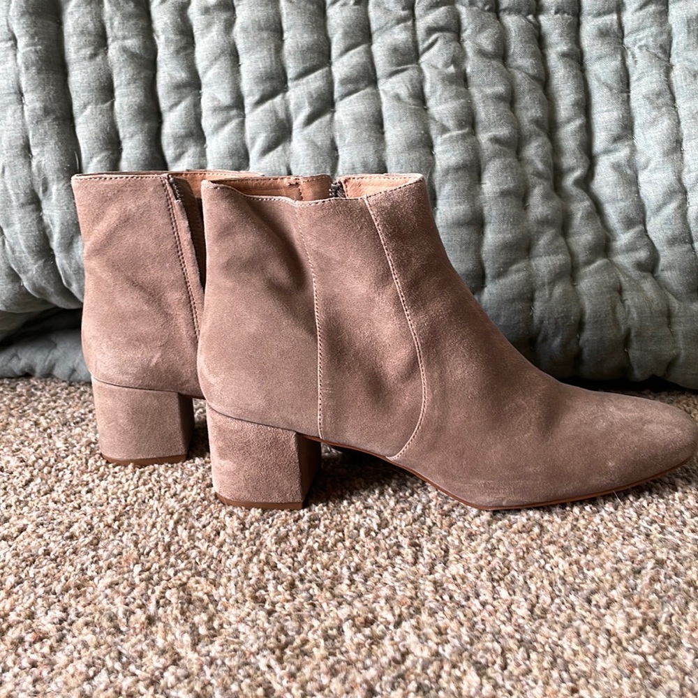 Madewell suede boots